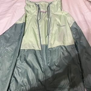 Green Columbia windbreaker